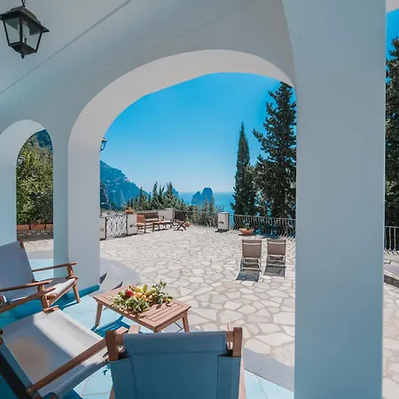 וילה By Myvillacollection *