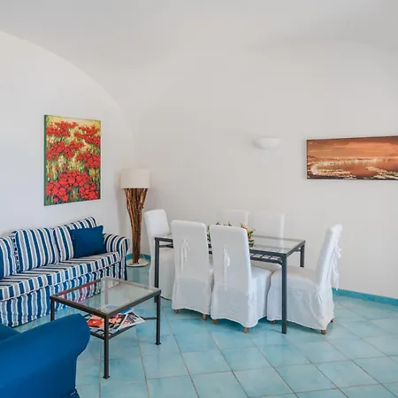 וילה By Myvillacollection *