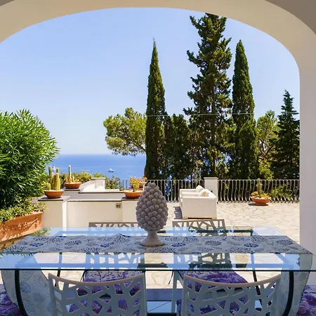 By Myvillacollection וילה