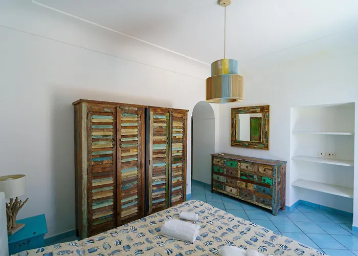 By Myvillacollection Βίλα *