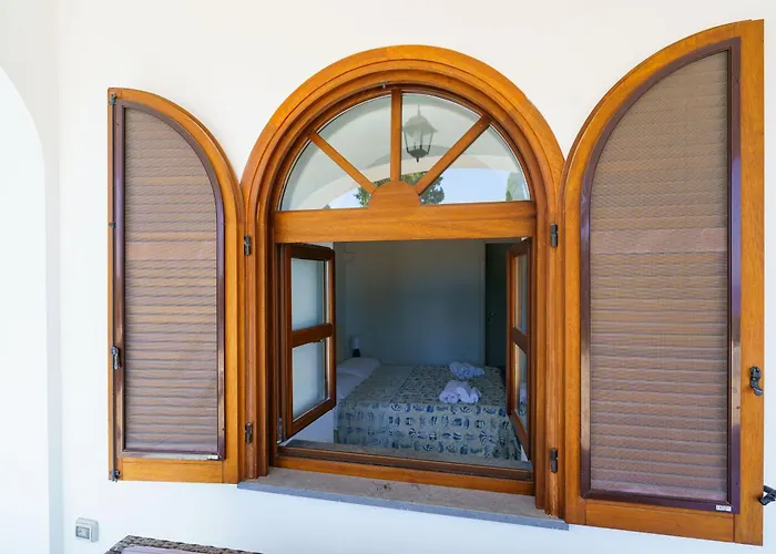 By Myvillacollection Villa *